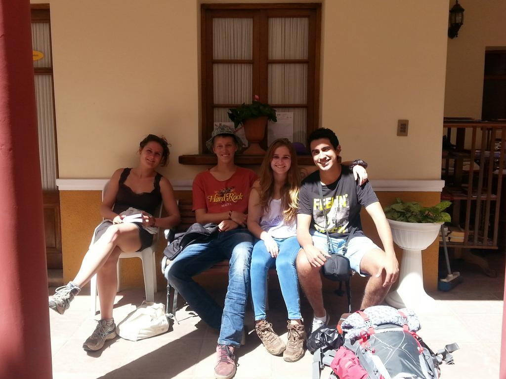 Villa Oropeza Hostel 수크레 외부 사진