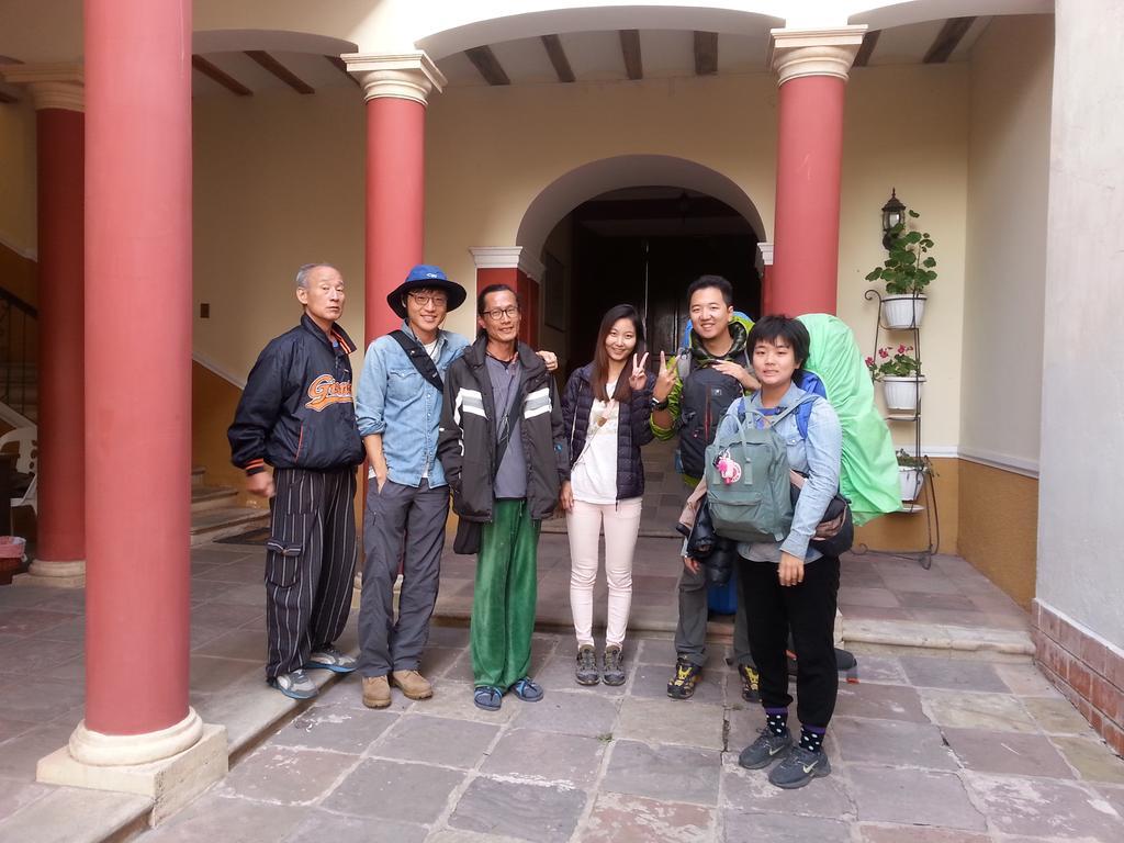 Villa Oropeza Hostel 수크레 외부 사진