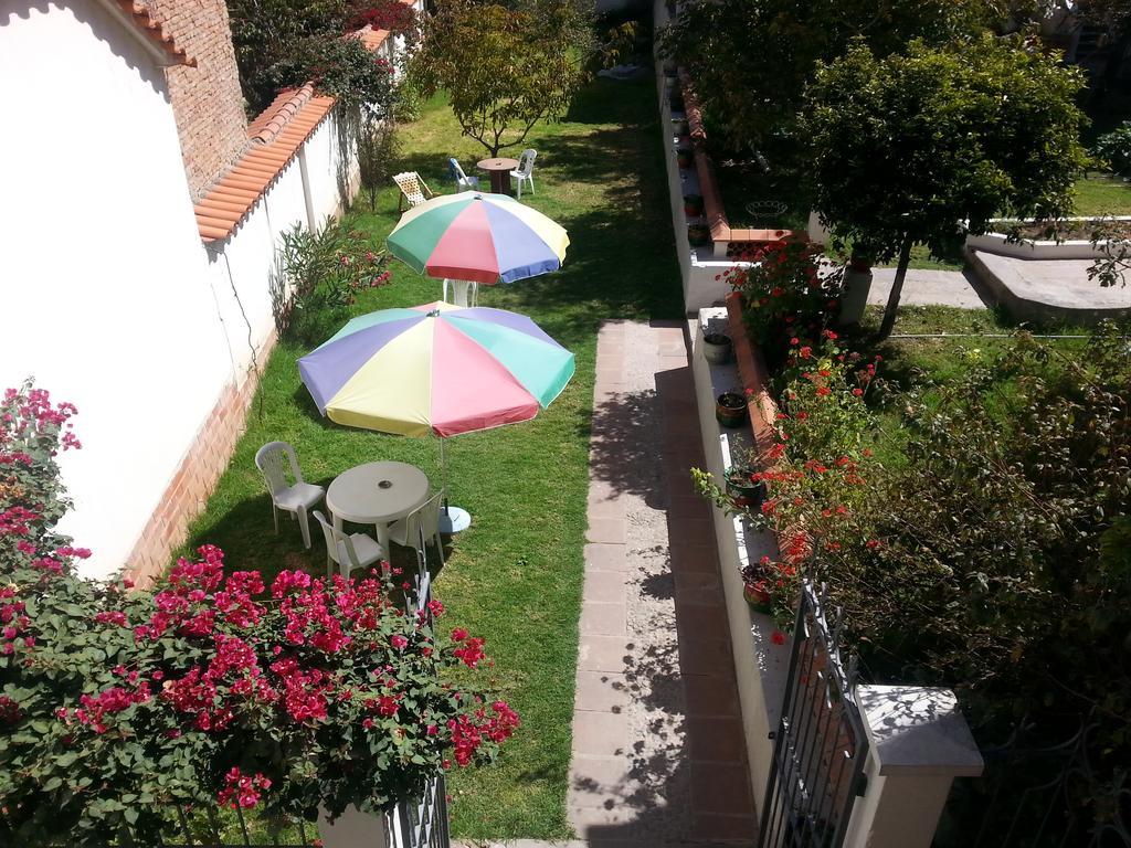 Villa Oropeza Hostel 수크레 외부 사진